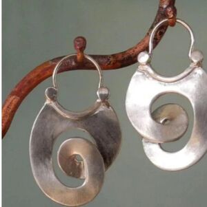 Handmade Artisan Modernist Spiral Drop Earrings Hammered Silver Boho Statement